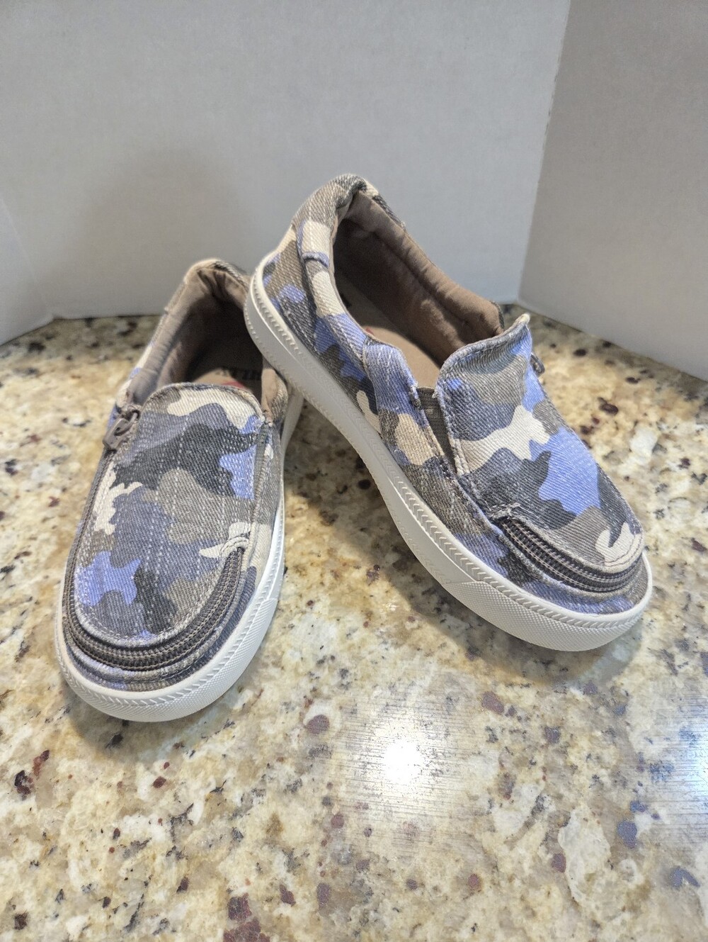 BILLY Blue Camo Adaptive Slip On Shoes Sneakers Youth Size 1 Zipper AFOs